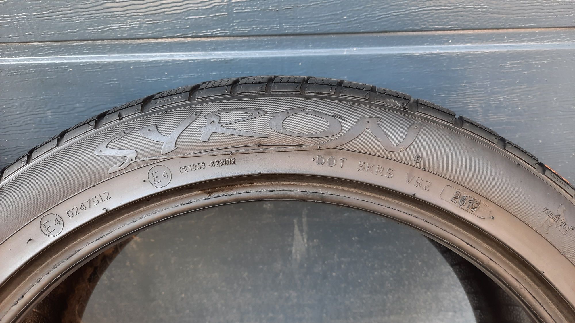 Syron 225/45 R18 Everest 7.3 mm zimowe