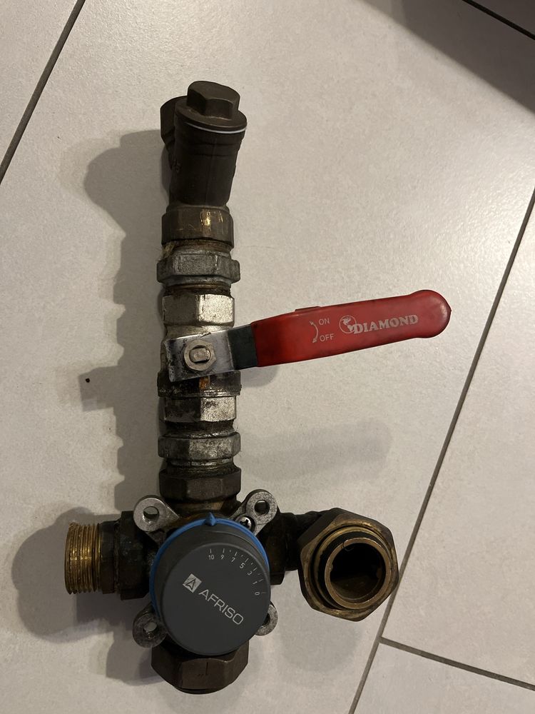 Zawór mieszający AFRISO 4-Drogowy  ARV484 DN25  GW 1”