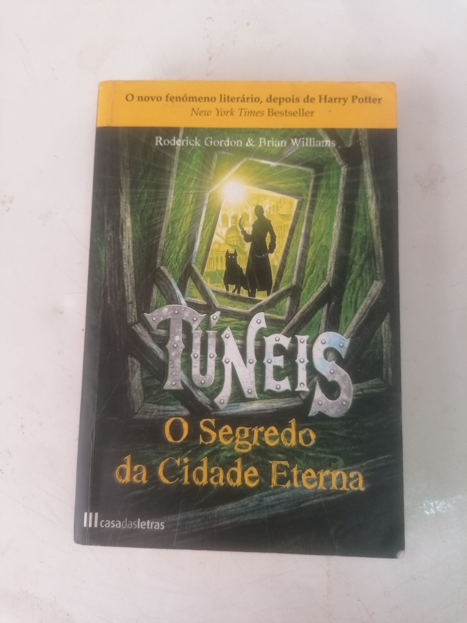 Livros nunca usados