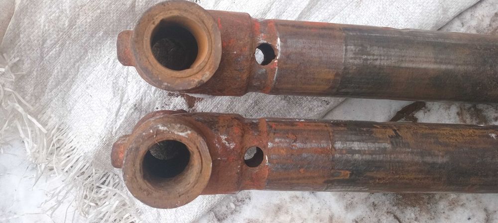 Поворотний кулак т 25