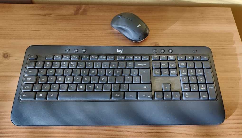 Klawiatura i mysz Logitech MK540 Advanced