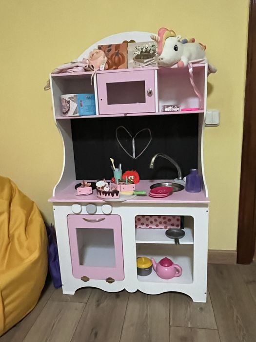 Дитяча кухня іграшки