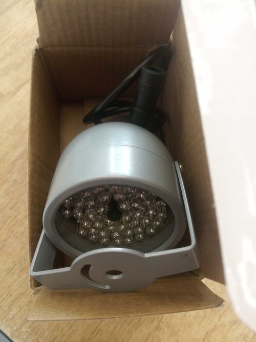 Прожектор инфракрасный ИК для камер 48LED 30м уличный