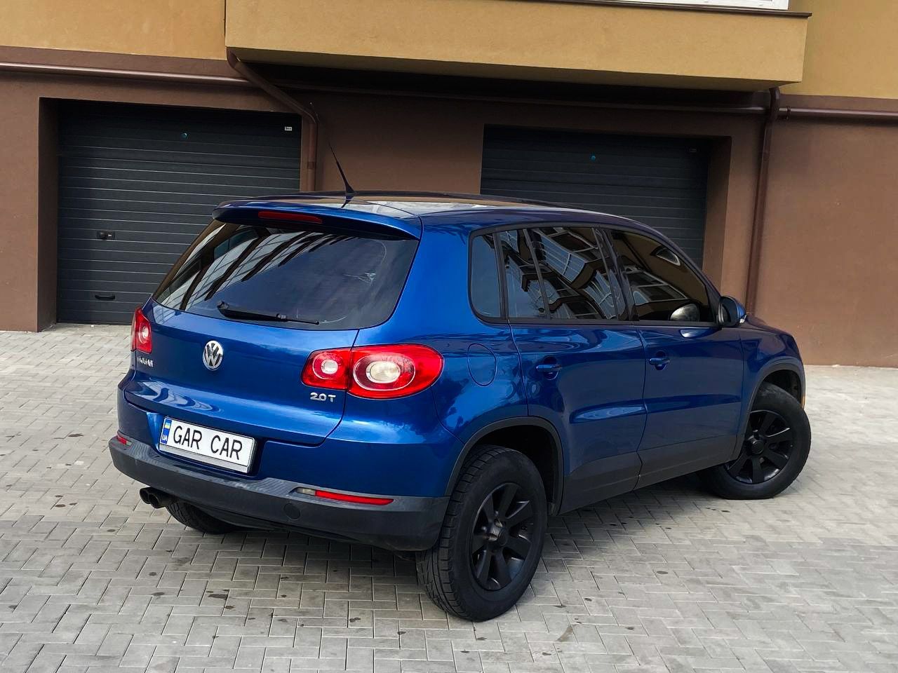 VW Tiguan 2.0 автомат