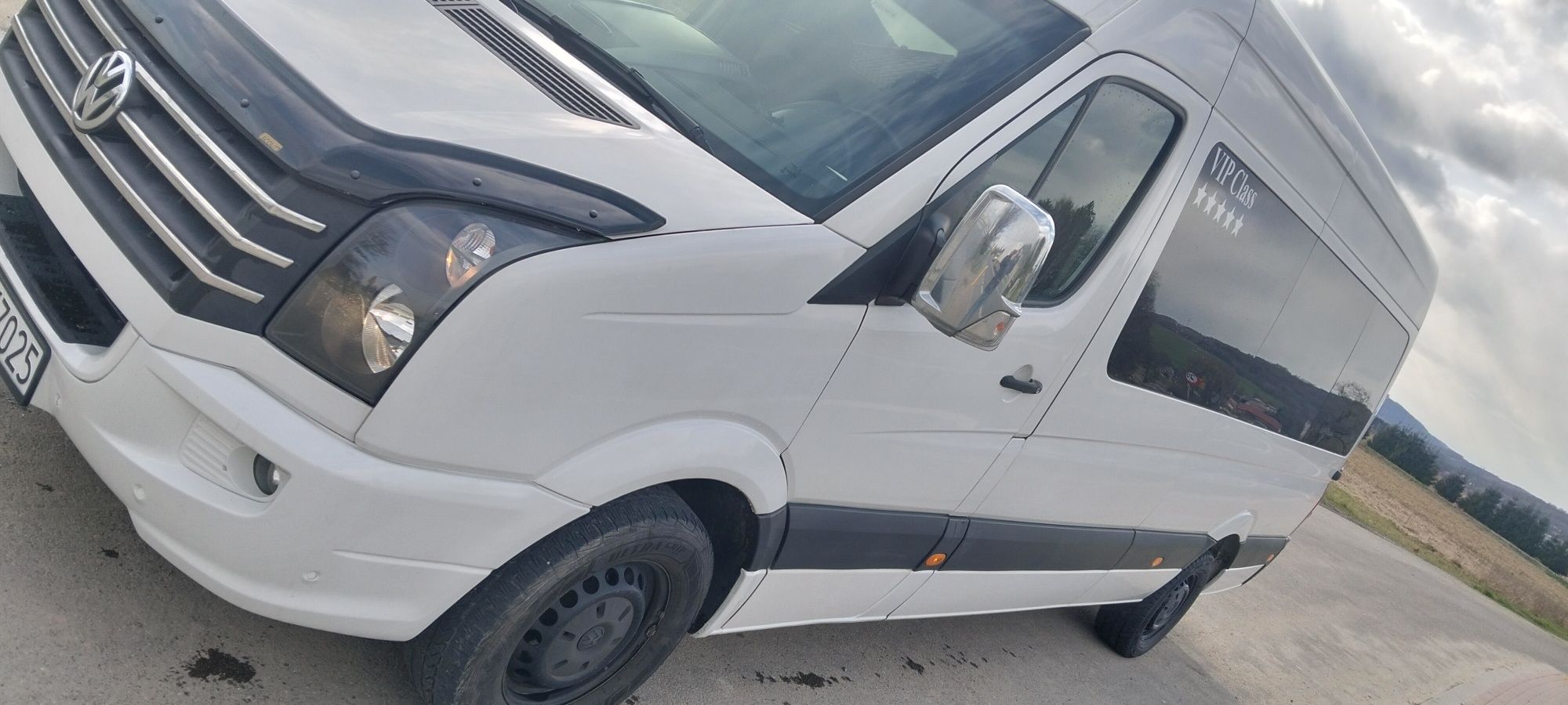 Crafter 9 osobowy 2.0 TDI