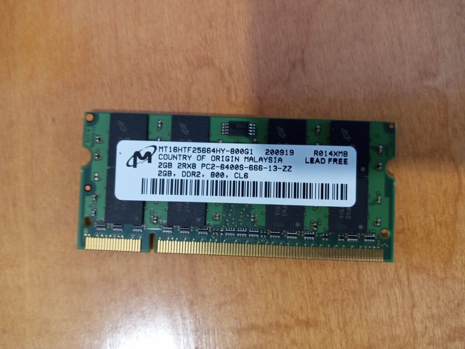 Pamięć RAM 2GB 2RX8 PC2-6400S-666-13-ZZ