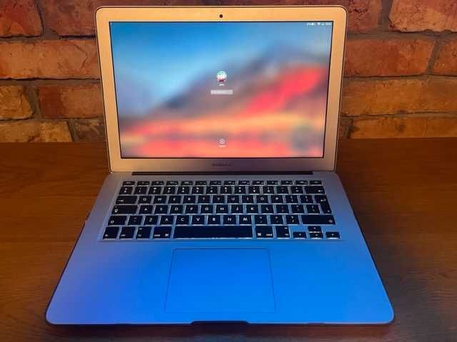 MacBook Air 2017, 13", 1,8 GHz Core i5, 8GB