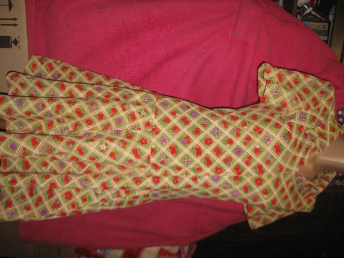 винтажное молодежное платьице на 14+лет. Б\У 42. РИГА