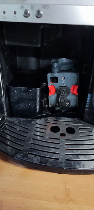 Ekspres do kawy automatyczny DeLonghi magnifica jak Saeco Philips