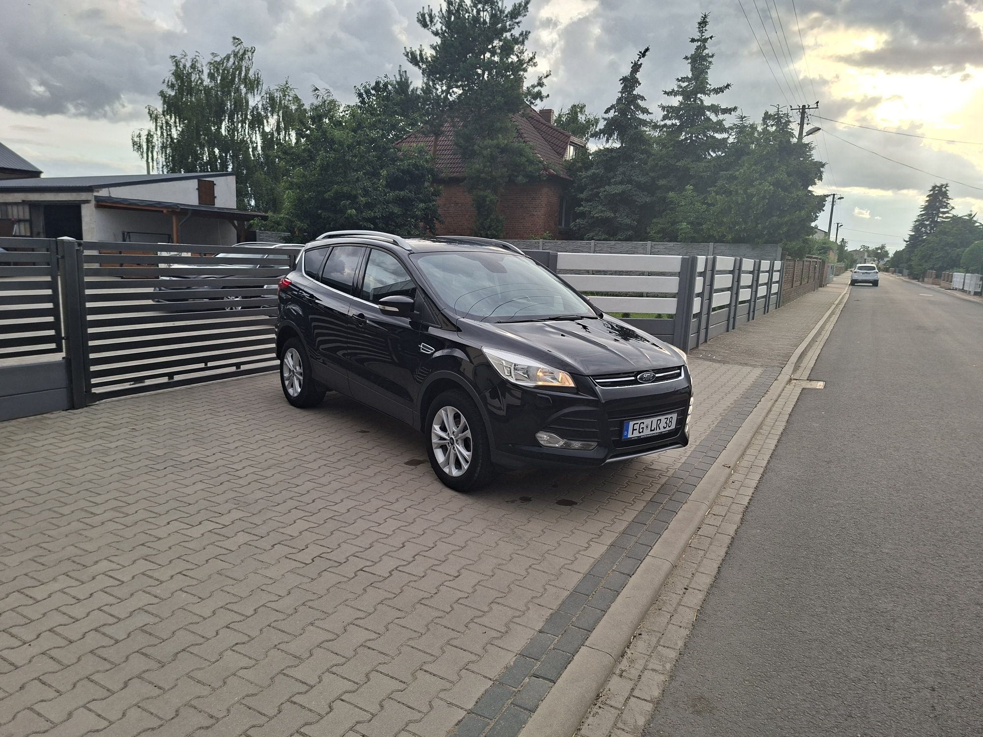 Ford Kuga 1.5 benzyna 147 tys.km