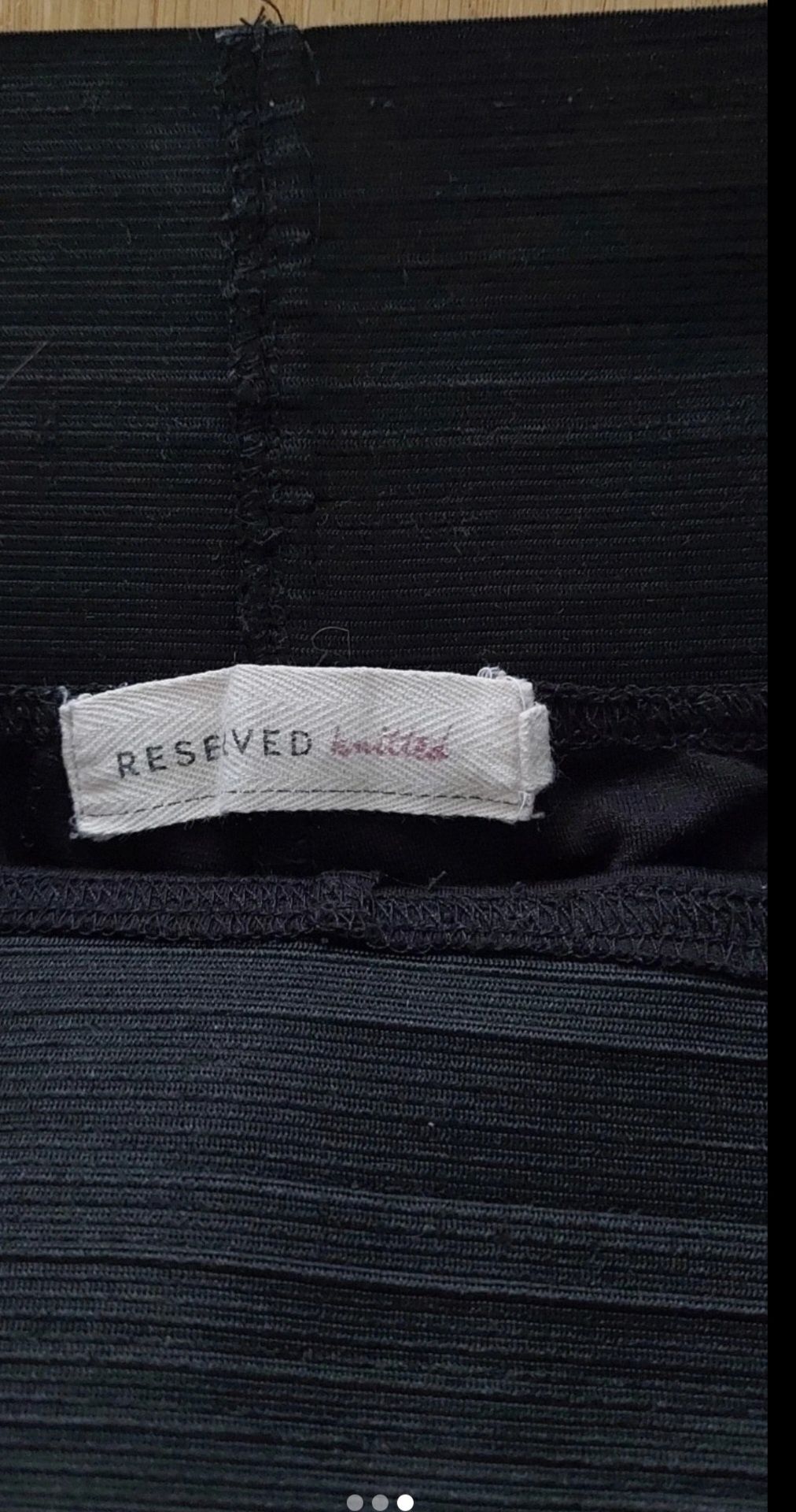 Czarne legginsy z wysokim stanem M Reserved