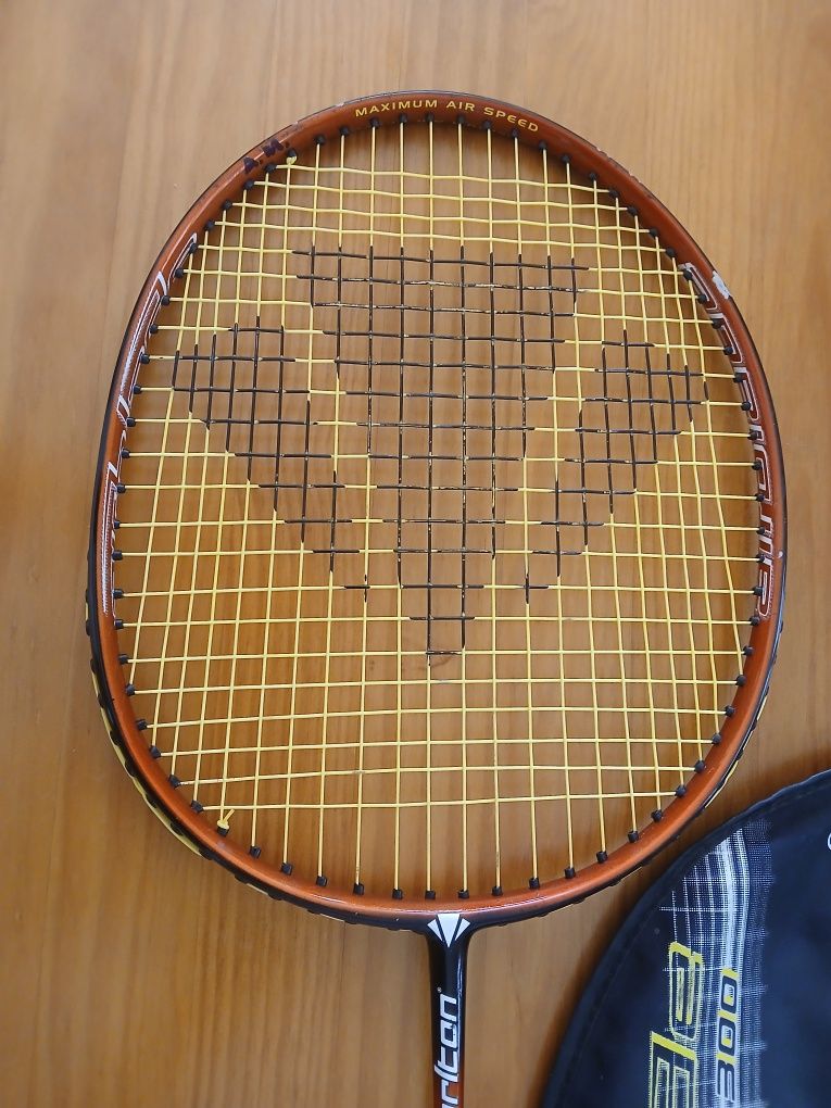 Raquete de badminton- Carlton Airblade 300
