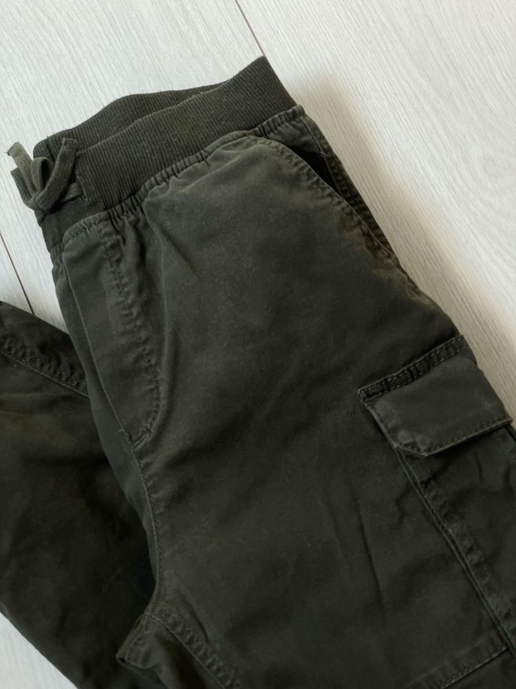 Джинси / Джогери ( хакі) H&M 146 р.