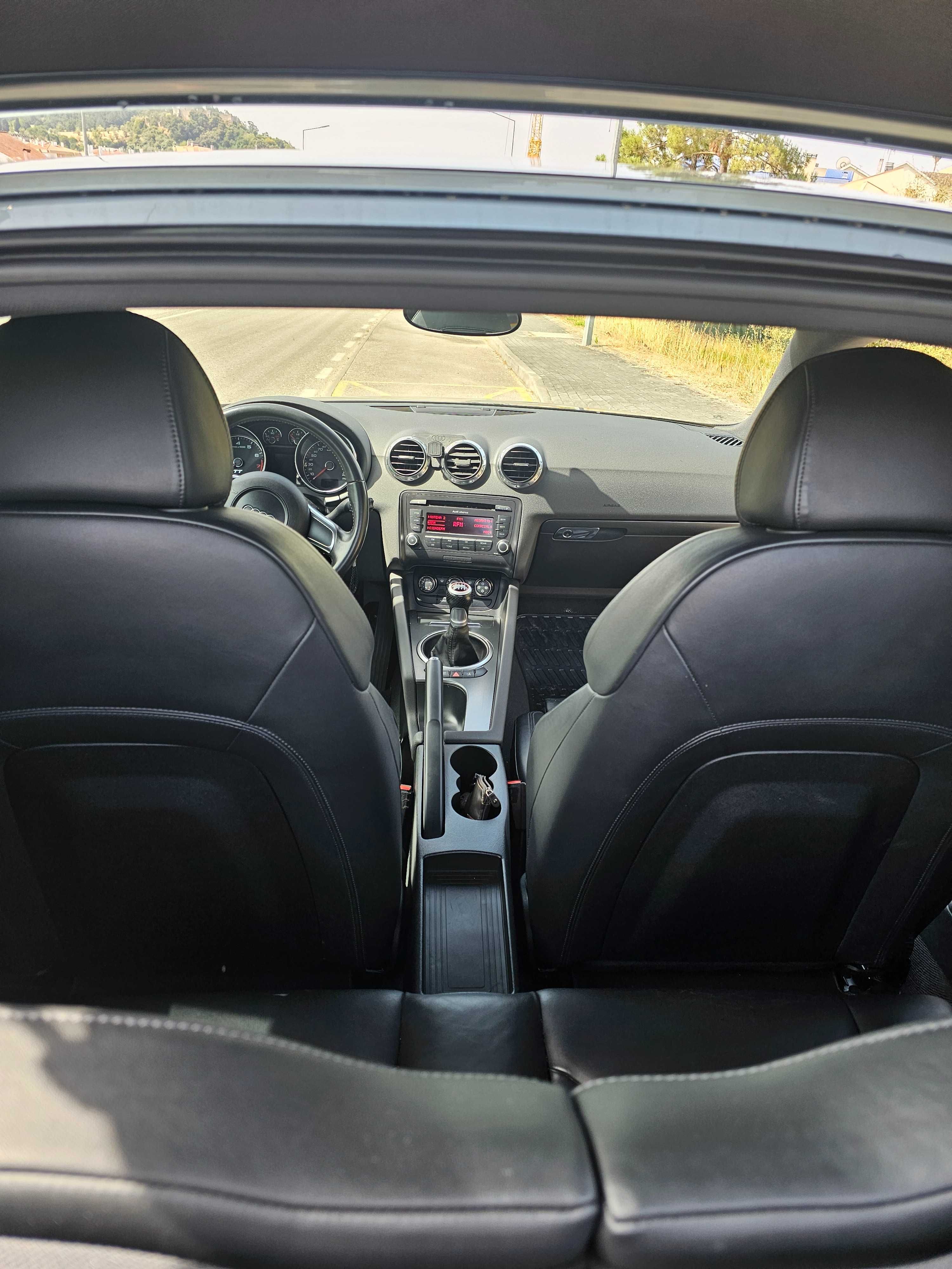 Audi tt tfsi rigorosamente impecável