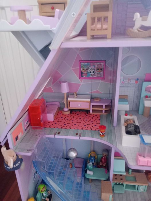 Domek dla lalek piękny