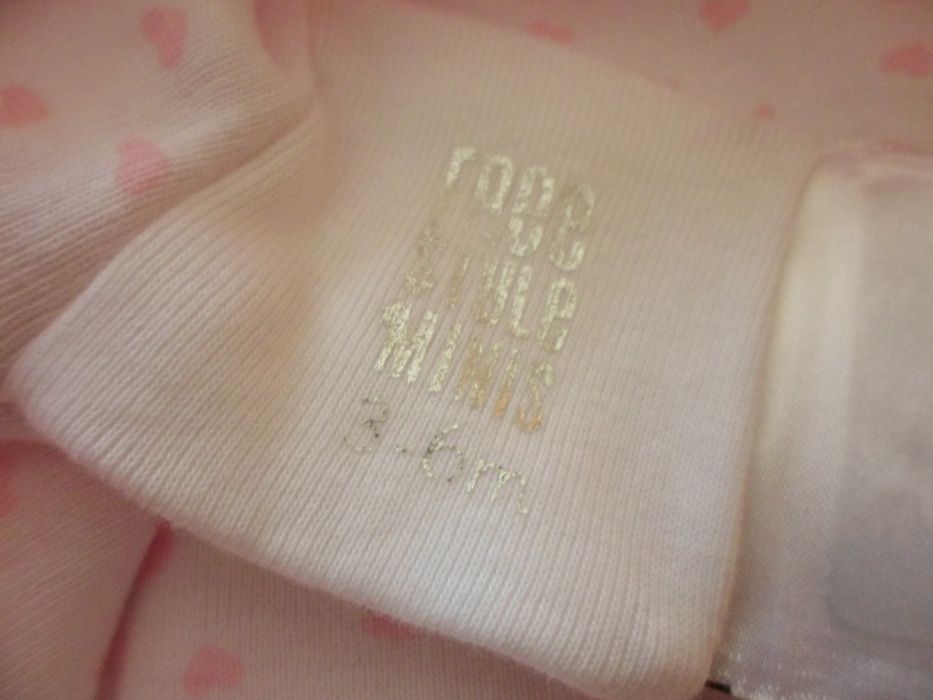 casaquinho novo para bébé menina com etiqueta