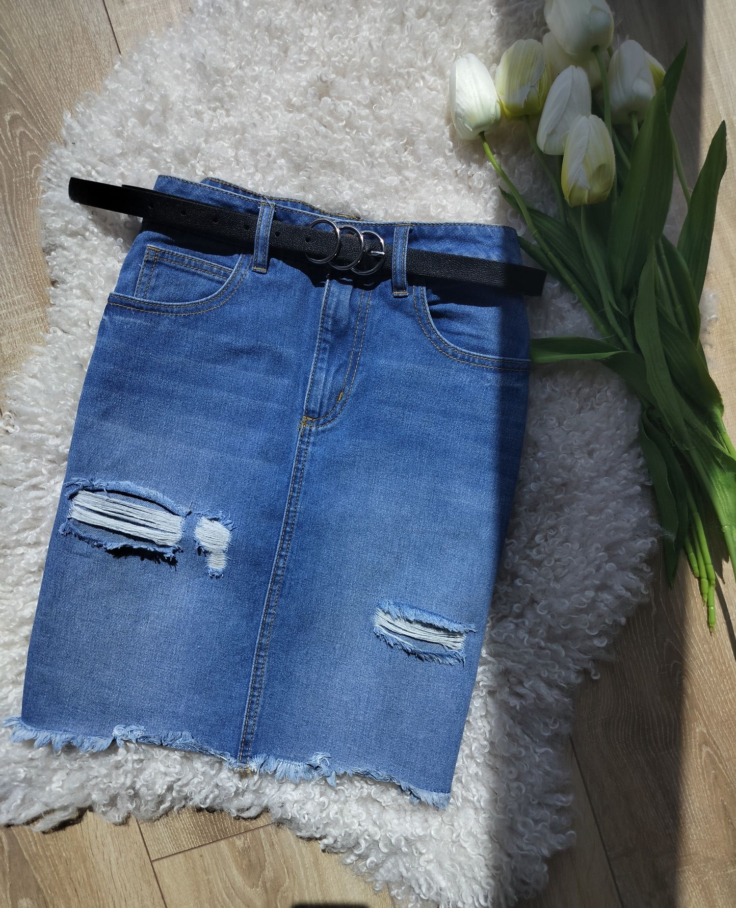 spódnica jeansowa z wysokim stanem z przetarciami XS/S