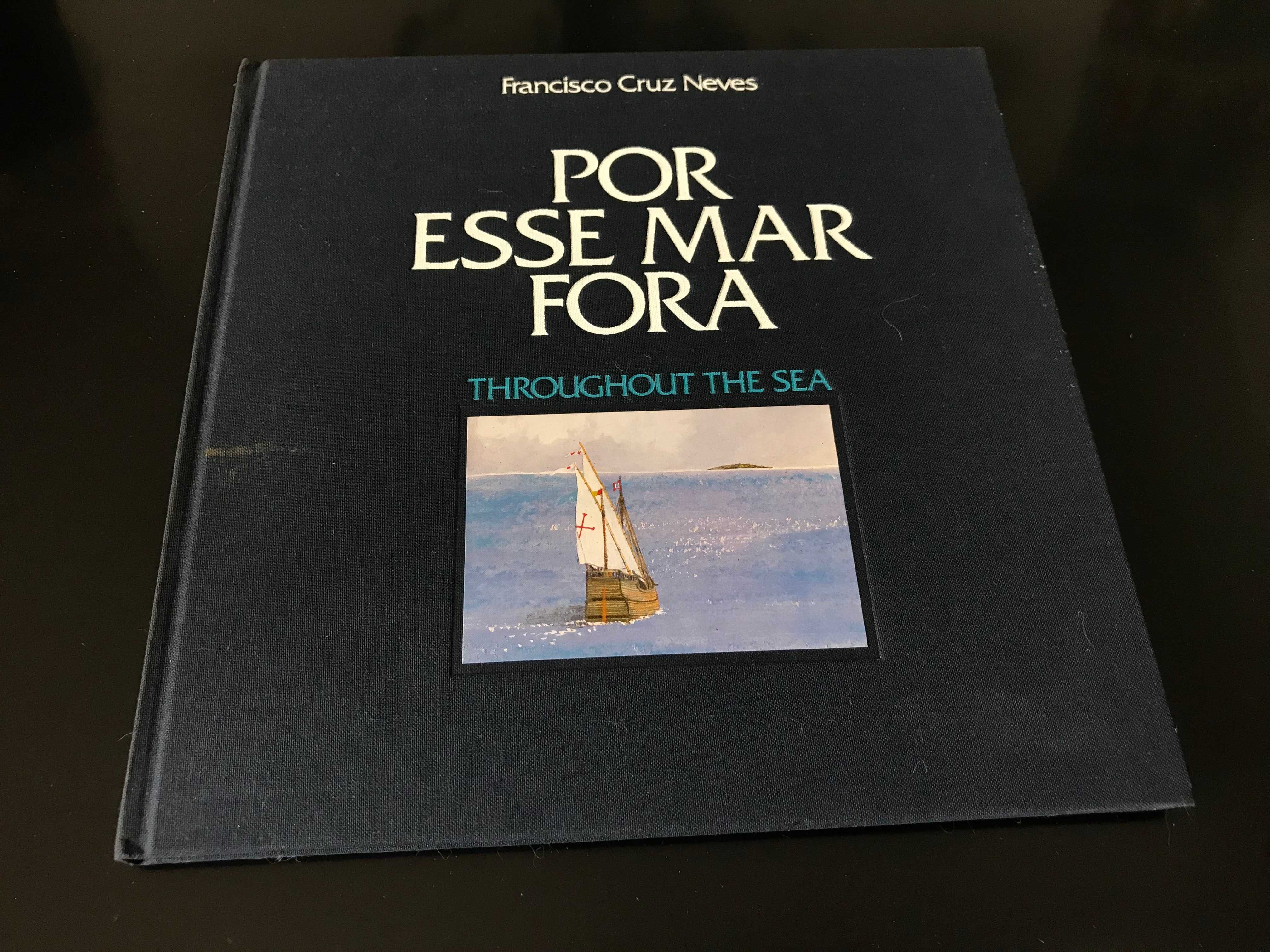 Livro CTT - "Por Esse Mar Fora" - Filatelia