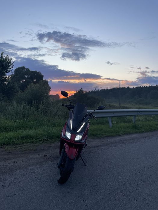 Скутер Spark SP150S-19BN