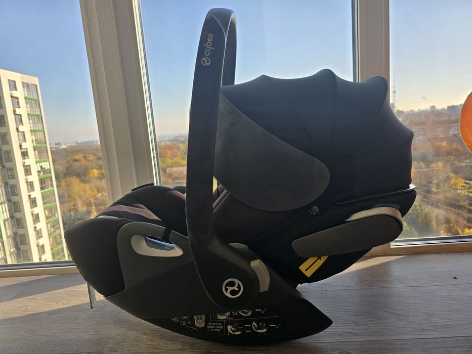 Крісло cybex + платформа Cybex Cloud T i-Size