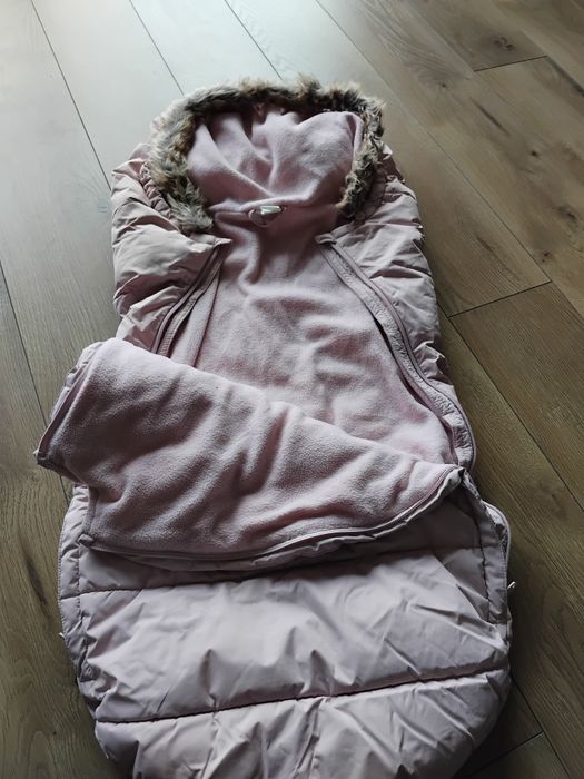 Śpiwór do wózka dla dziewczynki