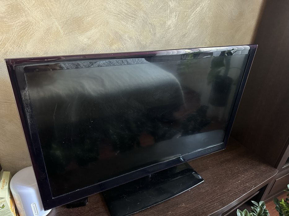Телевізор LG 42LE5500