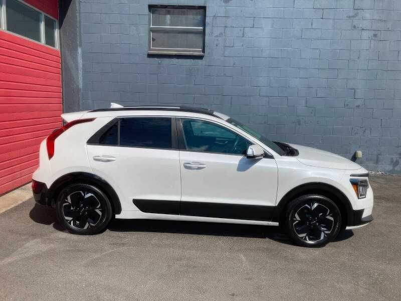 2023 Kia Niro EV Wave