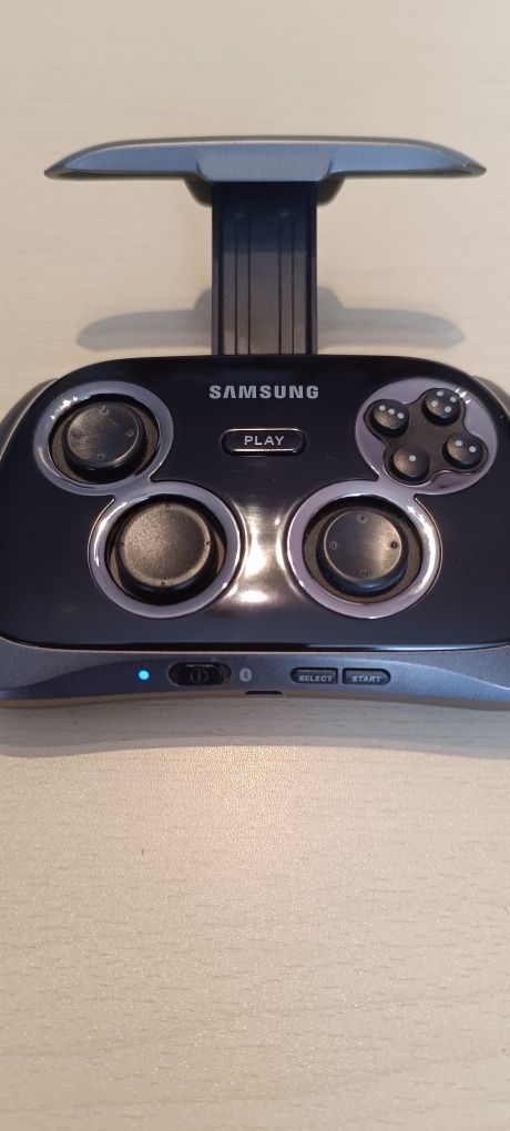 Game Pad EI-GP20 Samsung. Pad do gier
