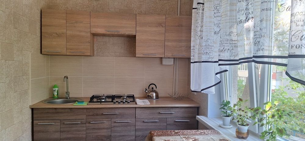 Трехкомнатная кв-ра,9-я больница,Правый,БородинскийПравыйберег.