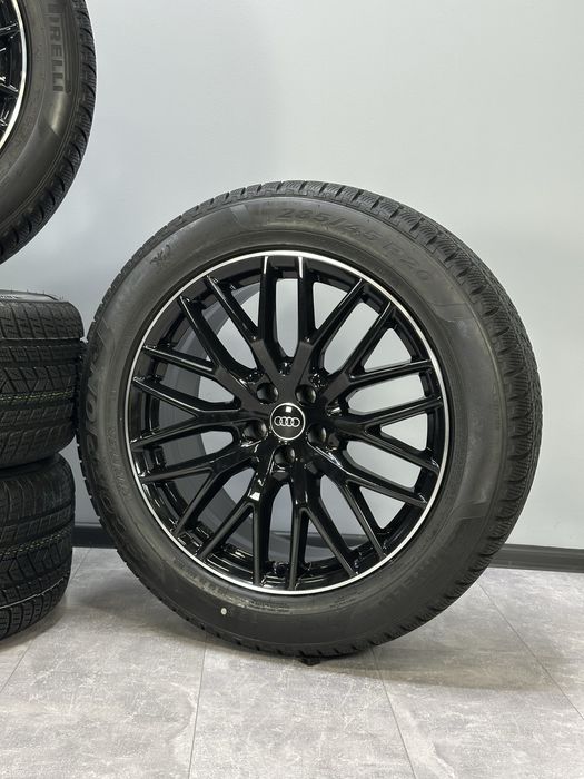 Оригінальні диски Audi Q7, SQ7 4M 5x112 R20! VW Touareg 4M0601025Q