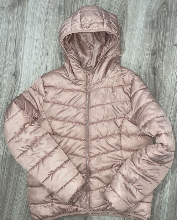 Куртка жіноча розмір L