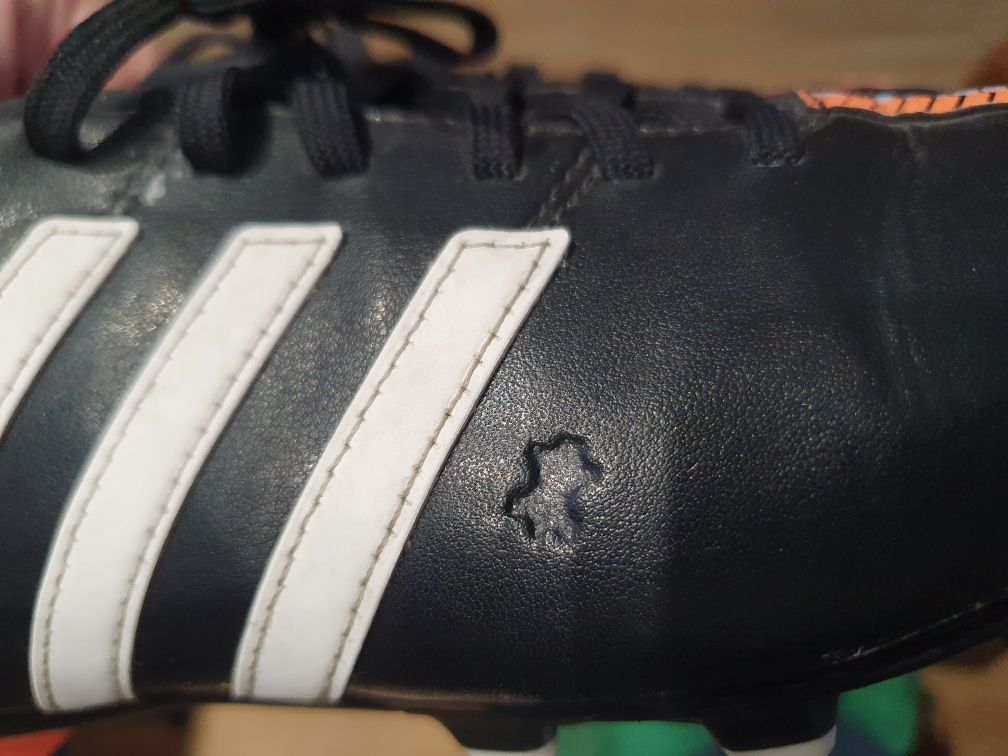 Korki sportowe,  skórzane z firmy adidas