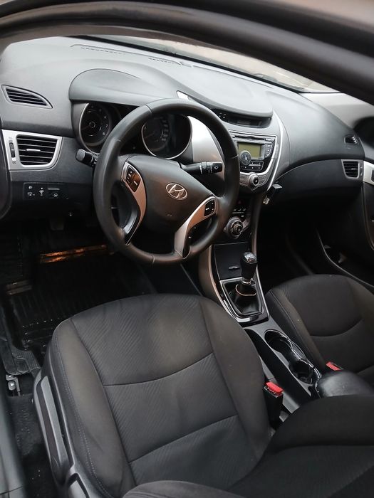 Хюндай элантра  продам