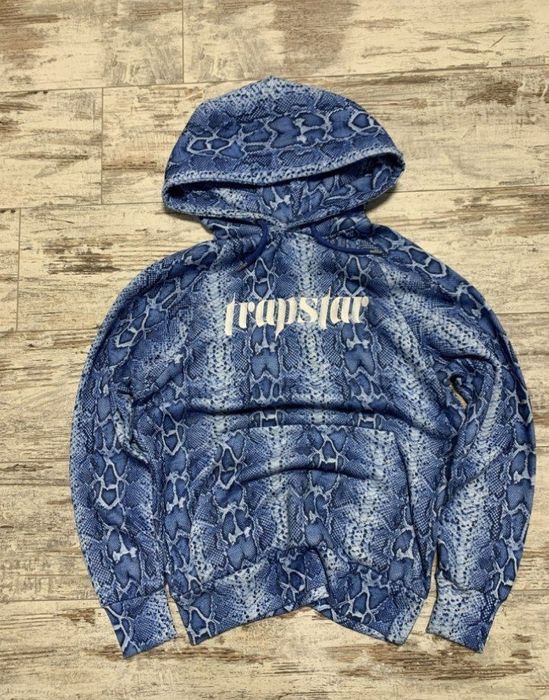 850 гривень не нова