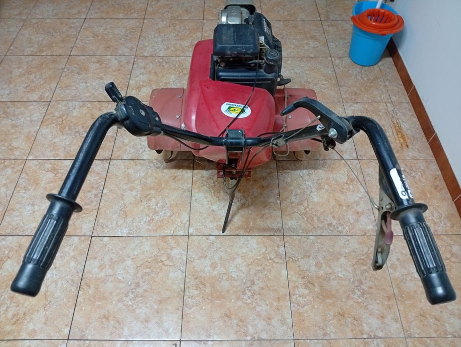 Vendo motoenchada