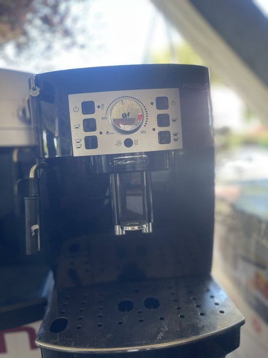 Кавомашин delonghi 945f бу і новa з Германіі