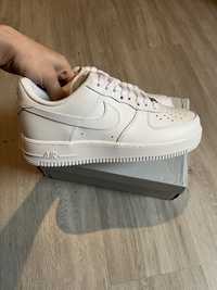 Nike Air Force 1 Nowe Nieuzywane Biale rozm.43-27,5cm Meskie