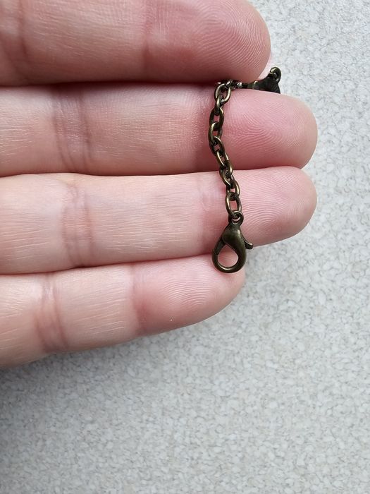 Naszyjnik z zawieszką dl.41cm