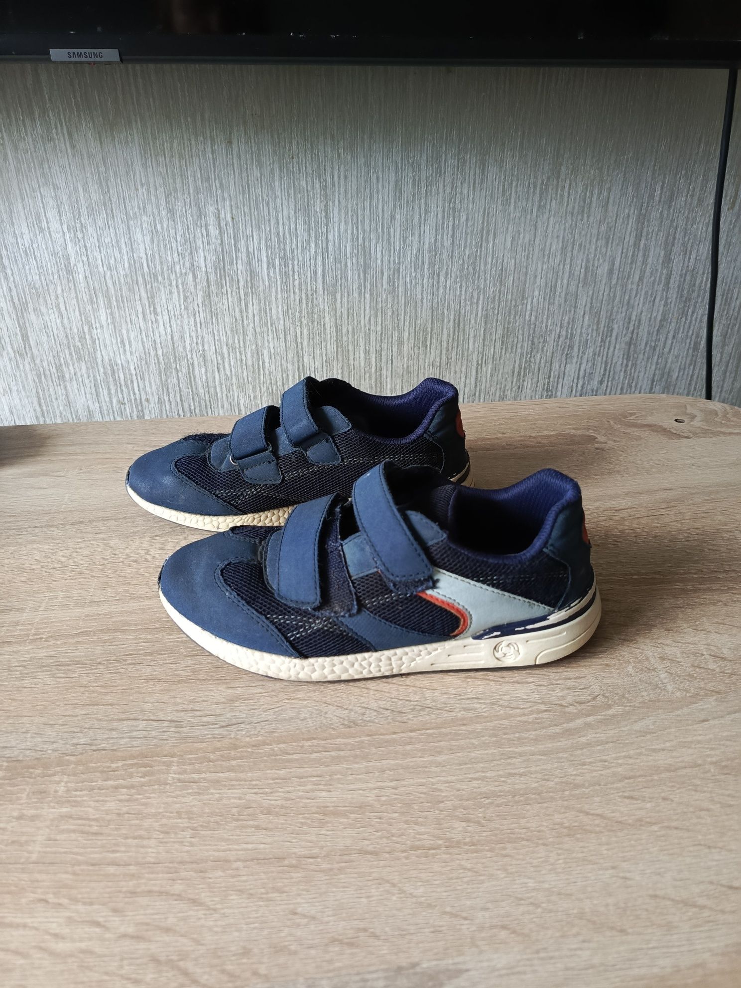 Buty adidasy 34 chłopięce
