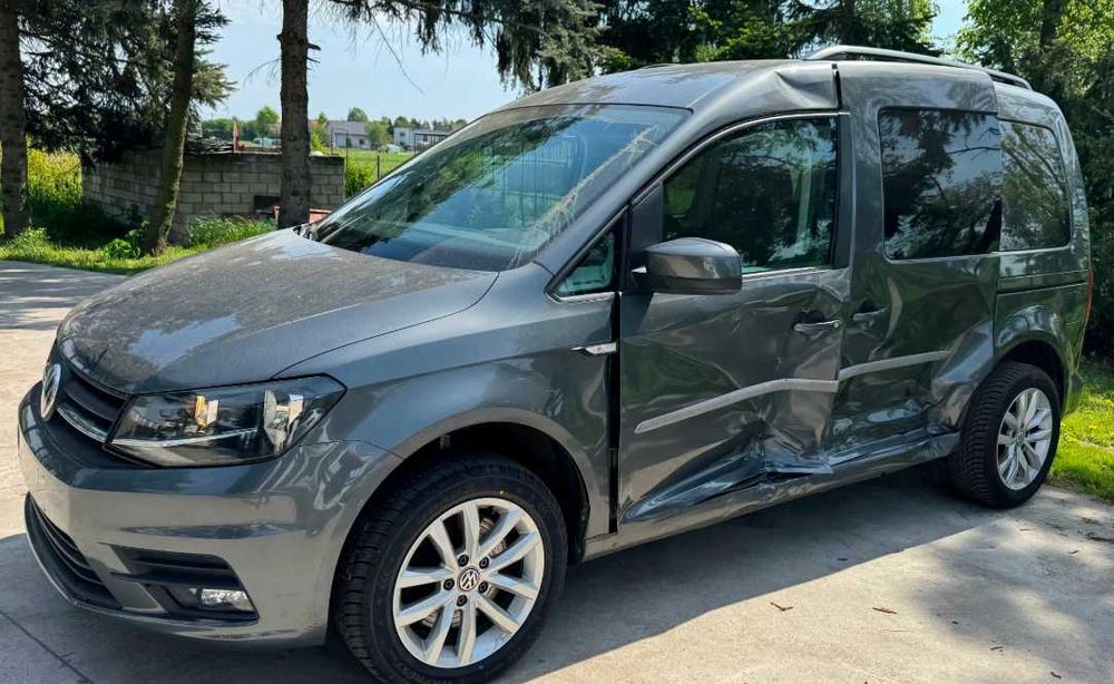 Бампер передній Volkswagen Caddy розборка Volkswagen Caddy