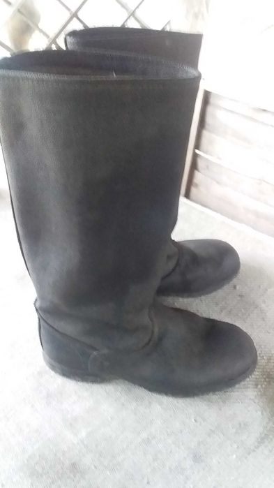 кирзові чоботи на цвяхах.44 розміру