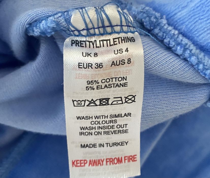 PrettyLittleThing S(М) велюровий костюм шикарний