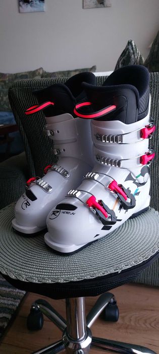 Гірськолижні черевики боти ROSSIGNOL HERO J 4