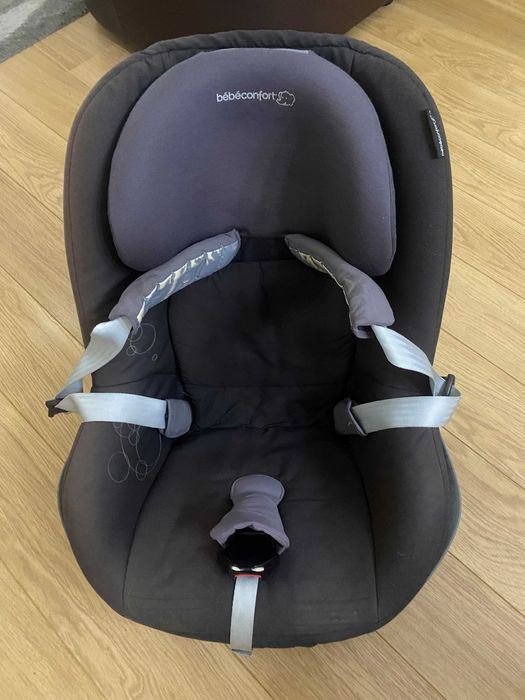 Cadeira Bebeconfort PEARL grupo 1 (9 aos 18kg) + Base Family FIX Black