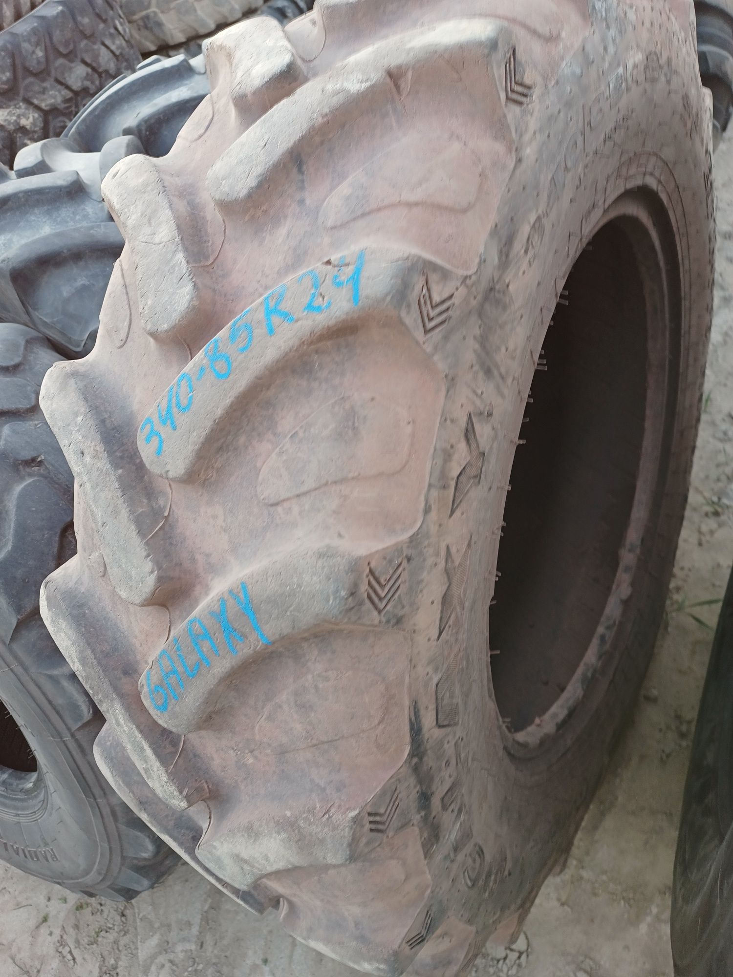 Opona rolnicza 340/85r24 Galaxy 13.6r24 alliance ursus Zetor Fendt