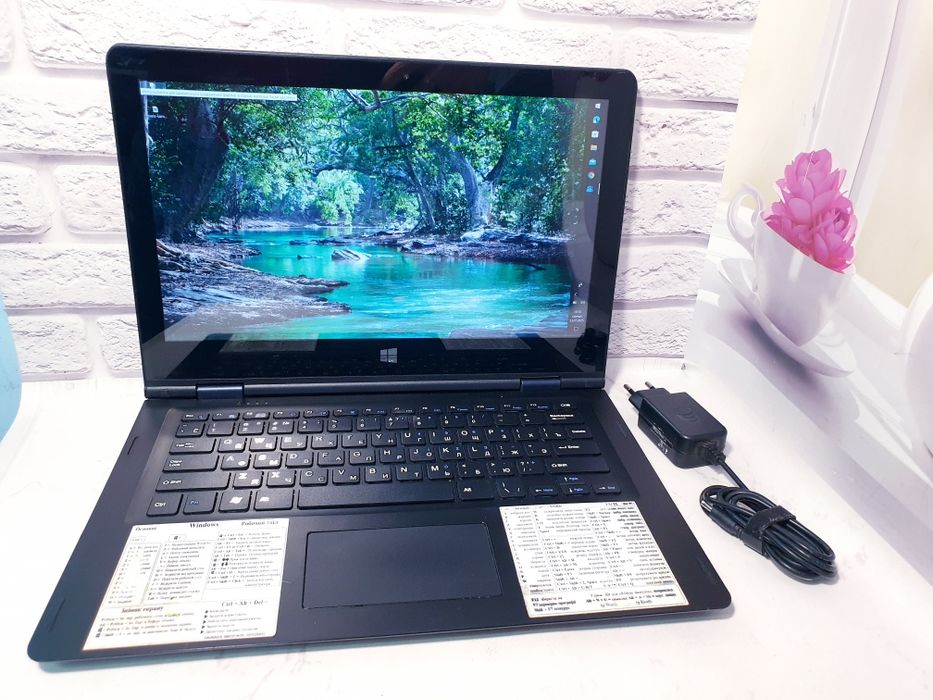 Нетбук Prestigio pnt10130