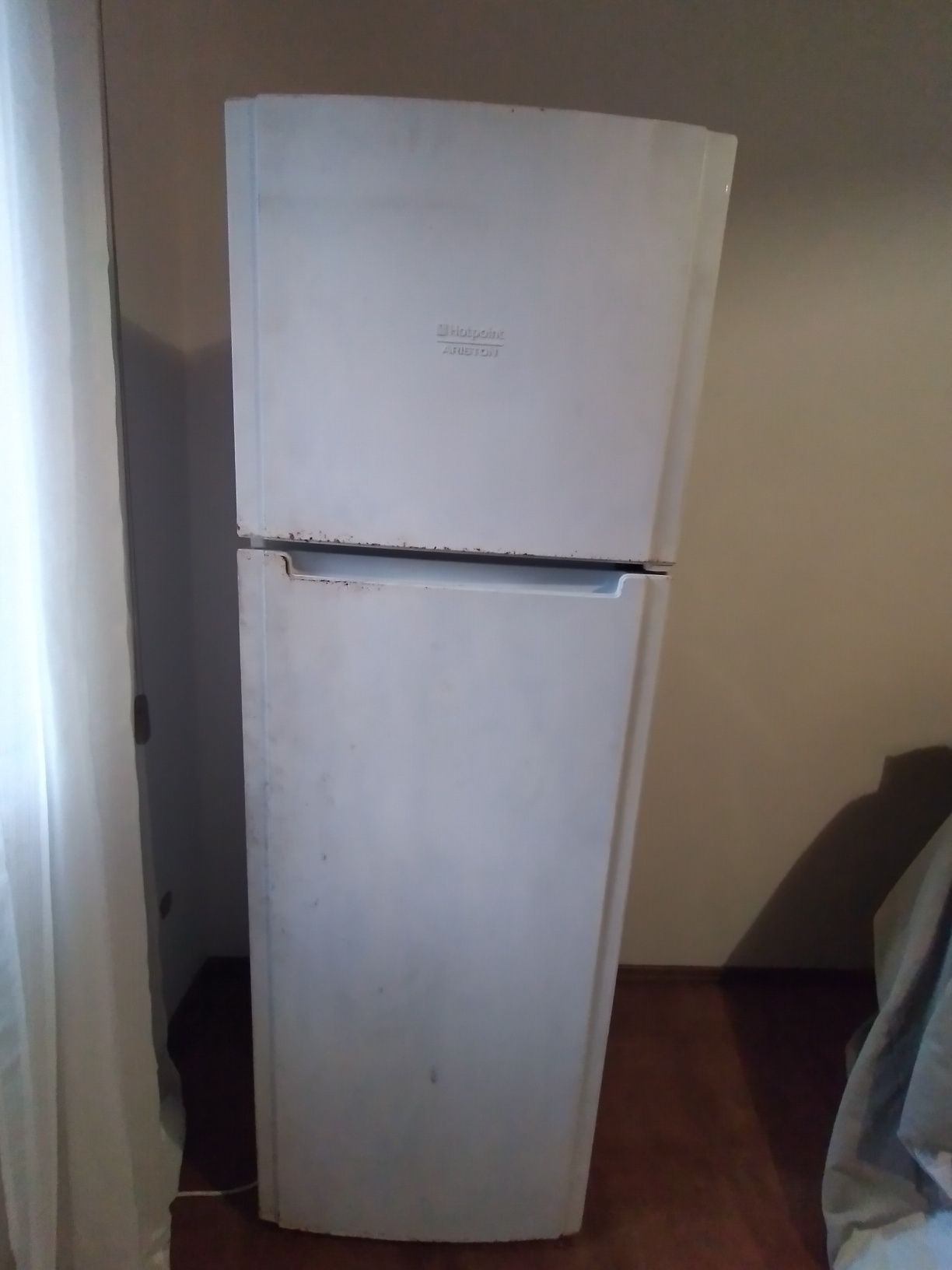 Vende se Combinado Ariston hotpoint