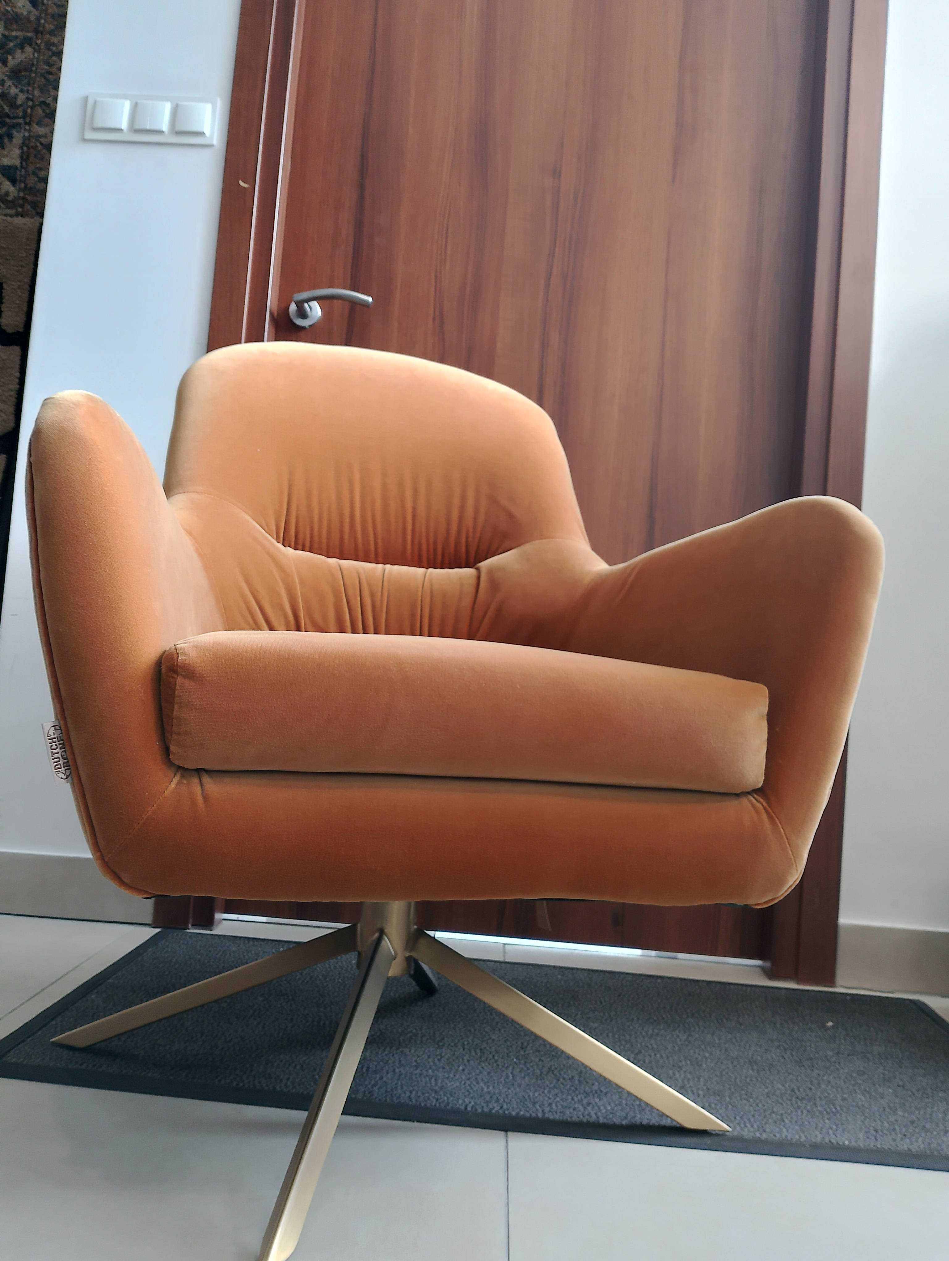 Fotel Lounge Robusto