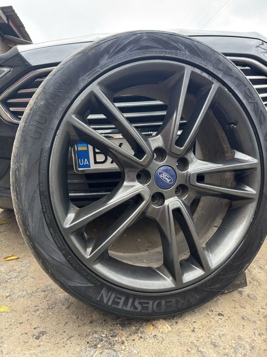 Титанові диски на ford fusion r19 з резиною