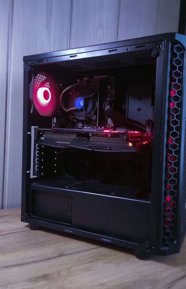 Komputer stacjonarny, i7-7th 16gb RAM RX580 8gb
